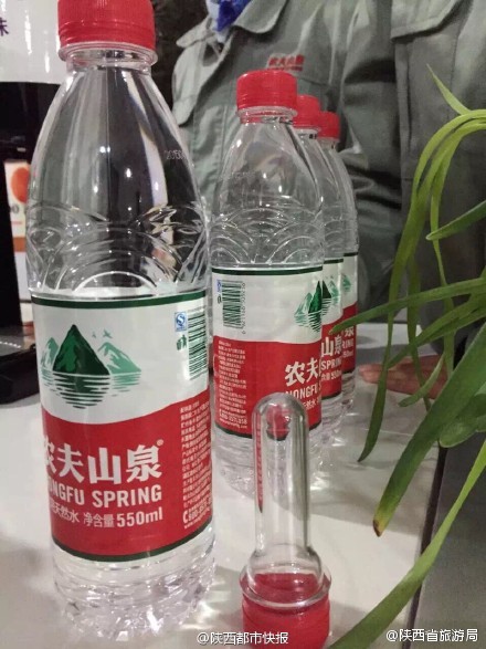 82fe9a9ajw1eyue2kp1w1j20c80gbwga.jpg