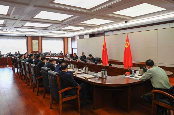 甘肅省委常委會會議:“將心比心”撫慰山地馬拉松傷亡人員家屬