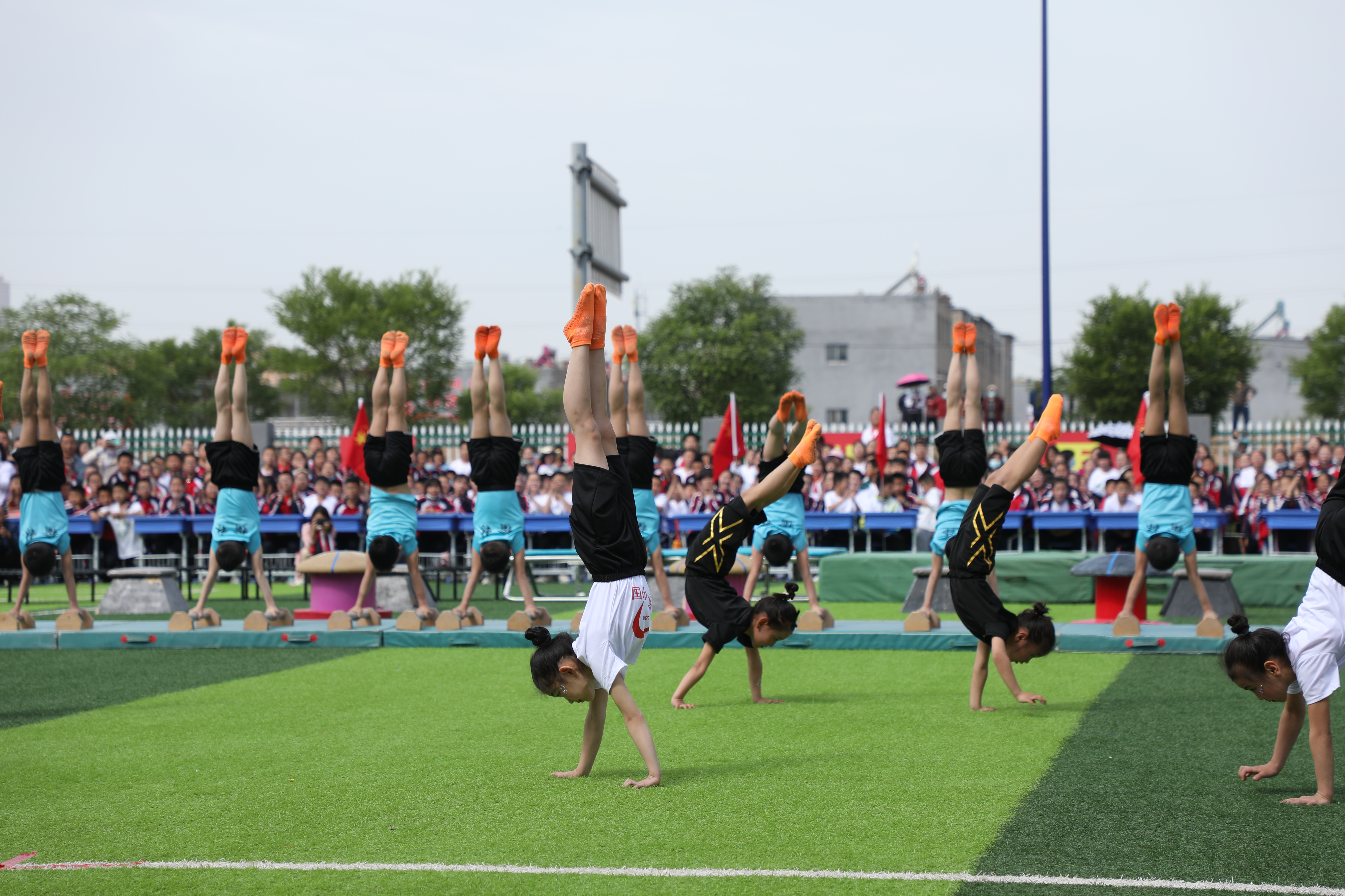 榆林橫山五?。后w教融合 讓“六一”動起來_fororder_2S9A1846.JPG