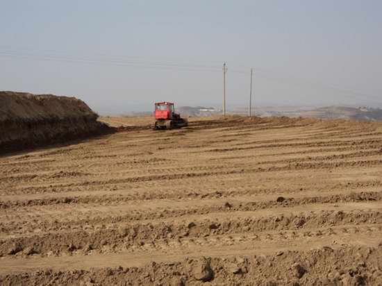 改??中的坡????JPG