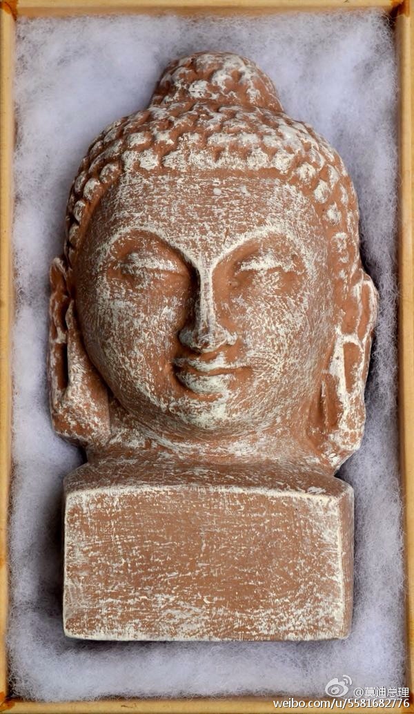 給習(xí)主席送的禮品:在古吉拉特邦瓦德納賈爾考古遺址的圖片和佛教遺址的復(fù)制品