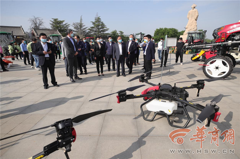 EqhRahfthFMZGrdW.png 圖片