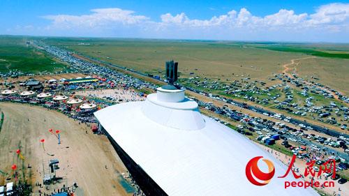 格根塔拉草原旅游中心那達(dá)慕會(huì)場(chǎng)