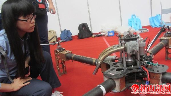 機(jī)器??4.jpg