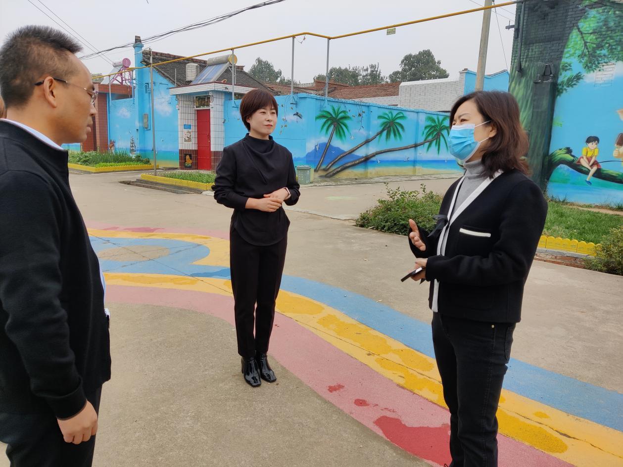 參觀陳村鎮(zhèn)槐北村“豬小北墻體畫”網(wǎng)紅打卡地圖 參觀陳村鎮(zhèn)槐北村“豬小北墻體畫”網(wǎng)紅打卡地圖