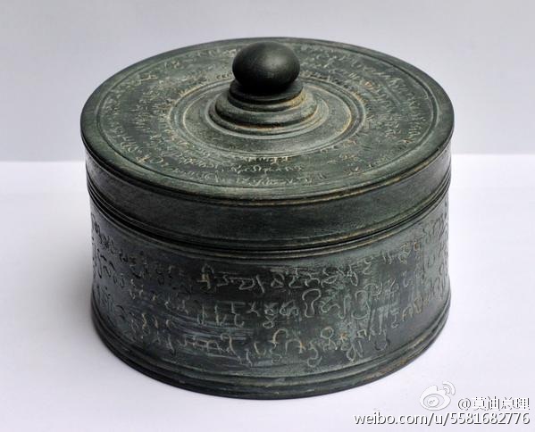 給習(xí)主席送的禮品:在古吉拉特邦瓦德納賈爾考古遺址的圖片和佛教遺址的復(fù)制品