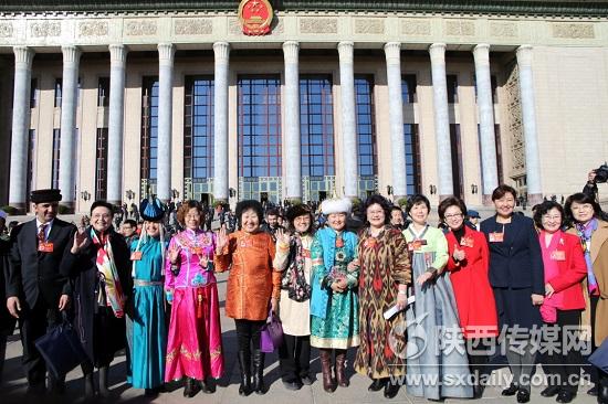 全國政協(xié)十二屆五次會議閉幕 住陜委員話協(xié)商民主談回陜履職